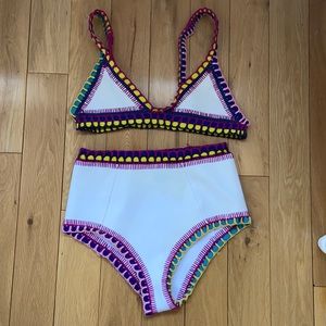 Kiini White Bikini